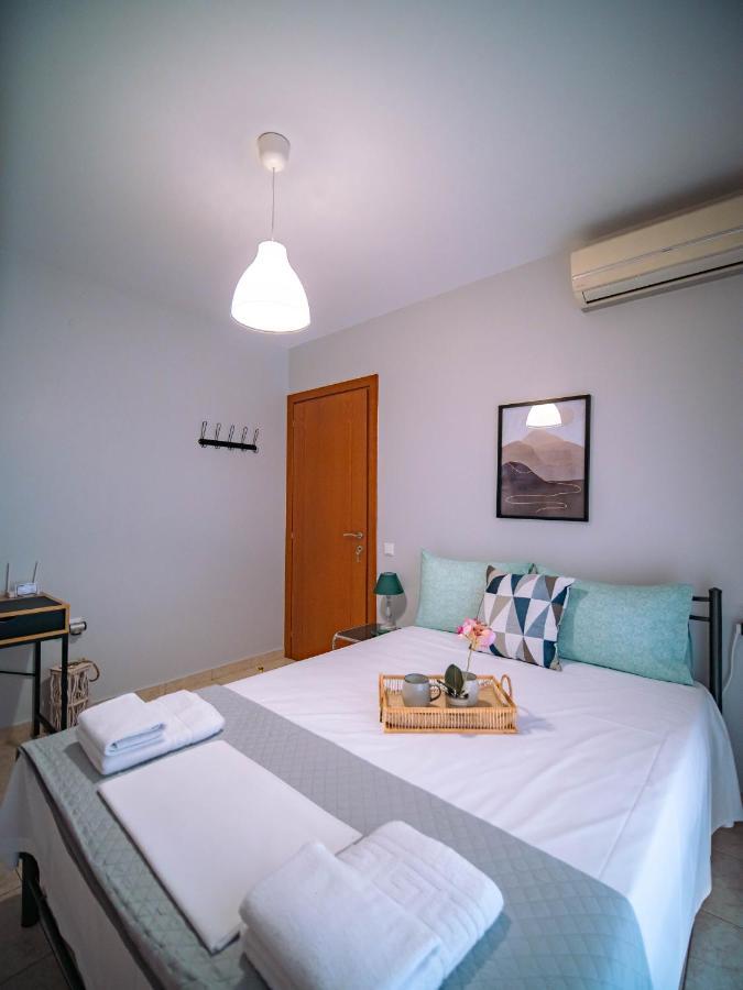 Little Emerald - Central Spot Apartments Volos Buitenkant foto